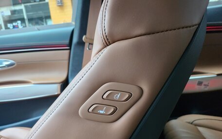 Genesis GV70, 2025 год, 7 200 155 рублей, 16 фотография