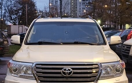 Toyota Land Cruiser 200, 2015 год, 5 149 999 рублей, 2 фотография