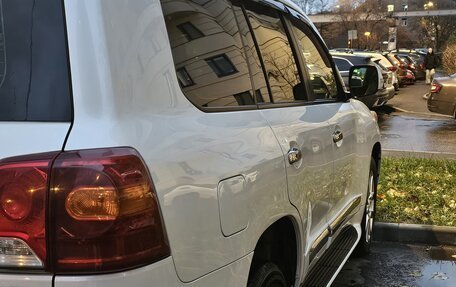 Toyota Land Cruiser 200, 2015 год, 5 149 999 рублей, 6 фотография