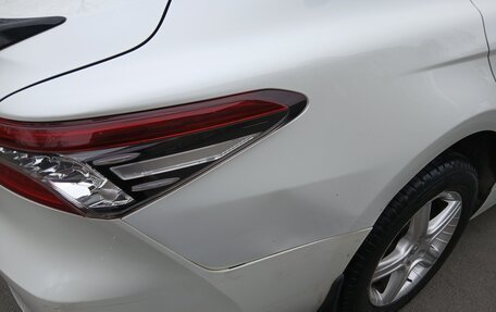 Toyota Camry, 2021 год, 2 100 000 рублей, 13 фотография