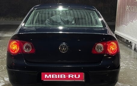 Volkswagen Passat B6, 2005 год, 570 000 рублей, 4 фотография