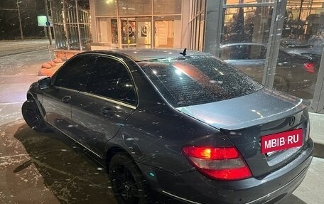 Mercedes-Benz C-Класс, 2009 год, 1 200 000 рублей, 9 фотография