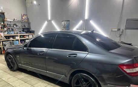 Mercedes-Benz C-Класс, 2009 год, 1 200 000 рублей, 21 фотография