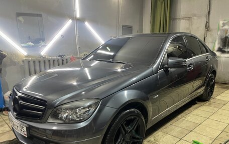 Mercedes-Benz C-Класс, 2009 год, 1 200 000 рублей, 23 фотография
