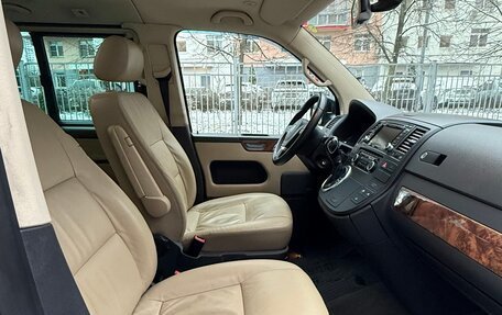 Volkswagen Multivan T5, 2010 год, 2 600 000 рублей, 10 фотография