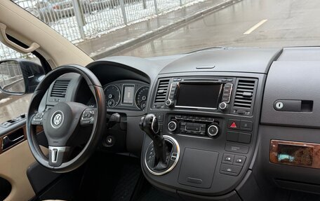 Volkswagen Multivan T5, 2010 год, 2 600 000 рублей, 12 фотография