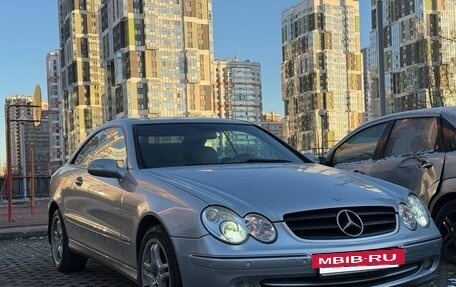 Mercedes-Benz CLK-Класс, 2004 год, 2 000 000 рублей, 2 фотография