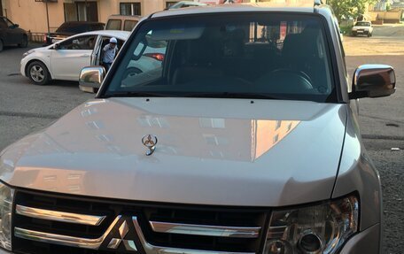 Mitsubishi Pajero IV, 2007 год, 960 000 рублей, 4 фотография