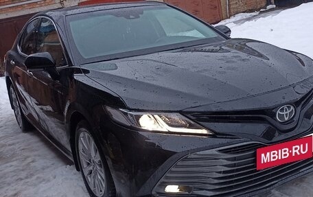 Toyota Camry, 2019 год, 2 650 000 рублей, 20 фотография