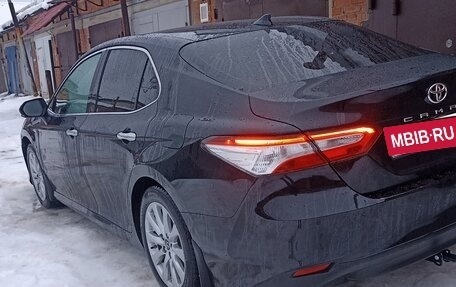 Toyota Camry, 2019 год, 2 650 000 рублей, 22 фотография