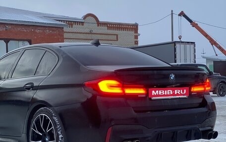 BMW 5 серия, 2019 год, 2 650 000 рублей, 5 фотография