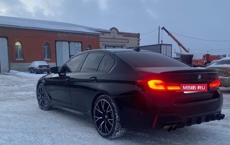 BMW 5 серия, 2019 год, 2 650 000 рублей, 10 фотография
