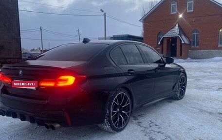 BMW 5 серия, 2019 год, 2 650 000 рублей, 8 фотография