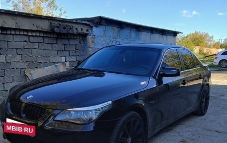 BMW 5 серия, 2007 год, 970 000 рублей, 8 фотография