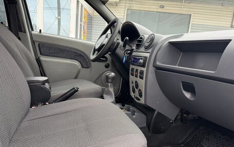 Renault Logan I, 2006 год, 385 000 рублей, 10 фотография