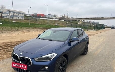BMW X2, 2018 год, 2 550 000 рублей, 2 фотография