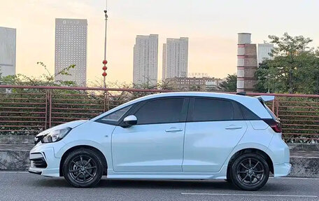 Honda Fit, 2022 год, 1 175 586 рублей, 4 фотография