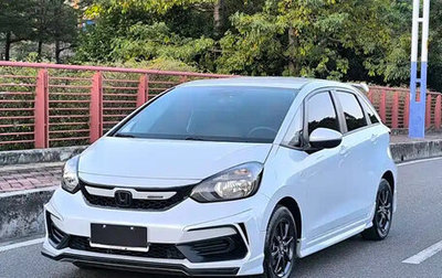 Honda Fit, 2022 год, 1 175 586 рублей, 1 фотография