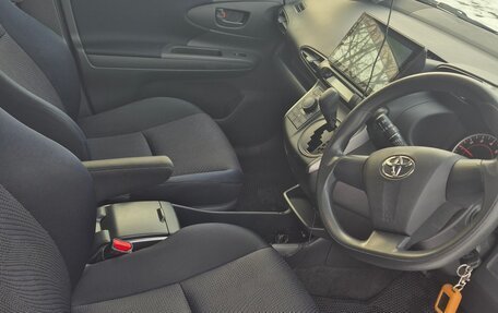 Toyota Wish II, 2012 год, 1 410 000 рублей, 15 фотография