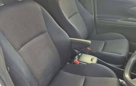 Toyota Wish II, 2012 год, 1 410 000 рублей, 16 фотография