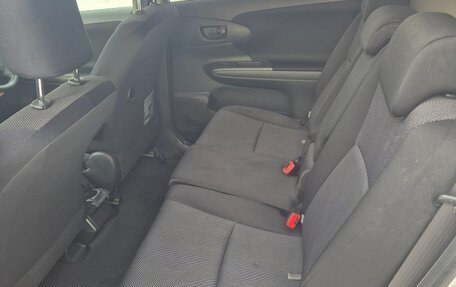 Toyota Wish II, 2012 год, 1 410 000 рублей, 26 фотография