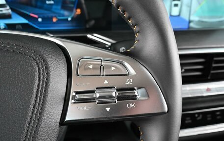 FAW Bestune T77, 2024 год, 2 099 000 рублей, 13 фотография