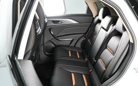 FAW Bestune T77, 2024 год, 2 099 000 рублей, 9 фотография