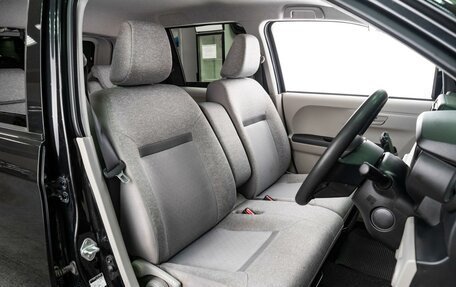 Toyota Passo III, 2017 год, 999 000 рублей, 10 фотография