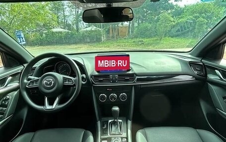 Mazda CX-4, 2021 год, 2 574 000 рублей, 11 фотография