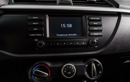 KIA Rio IV, 2018 год, 999 000 рублей, 12 фотография