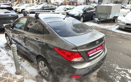 Hyundai Solaris II рестайлинг, 2013 год, 800 000 рублей, 4 фотография