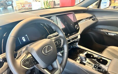 Lexus RX IV рестайлинг, 2025 год, 8 100 000 рублей, 9 фотография