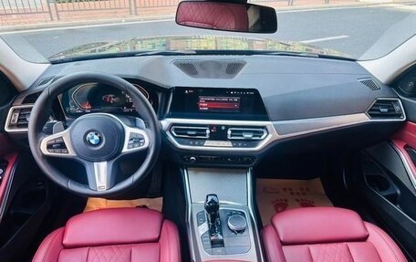 BMW 3 серия, 2021 год, 3 000 000 рублей, 5 фотография