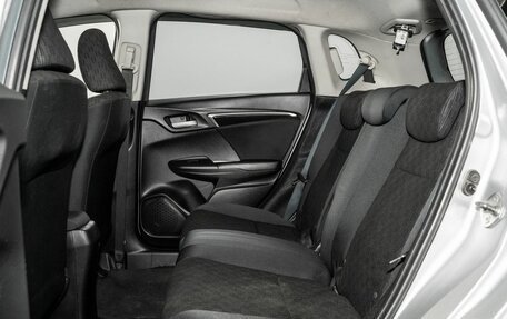 Honda Fit III, 2013 год, 885 000 рублей, 7 фотография