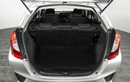 Honda Fit III, 2013 год, 885 000 рублей, 17 фотография