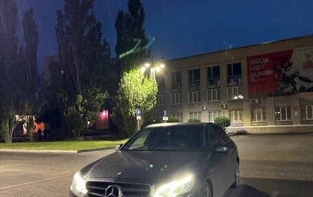 Mercedes-Benz E-Класс, 2014 год, 2 350 000 рублей, 2 фотография