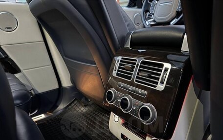 Land Rover Range Rover IV рестайлинг, 2016 год, 5 600 000 рублей, 20 фотография