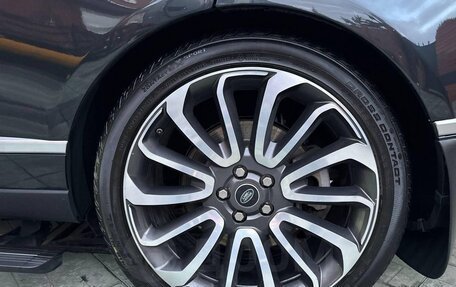 Land Rover Range Rover IV рестайлинг, 2016 год, 5 600 000 рублей, 24 фотография