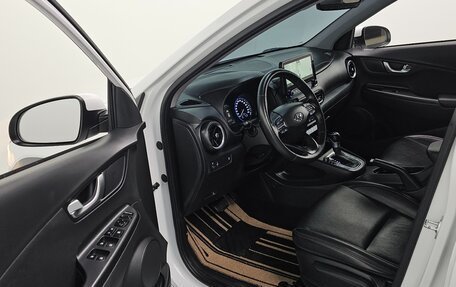 Hyundai Kona I, 2022 год, 1 670 071 рублей, 10 фотография