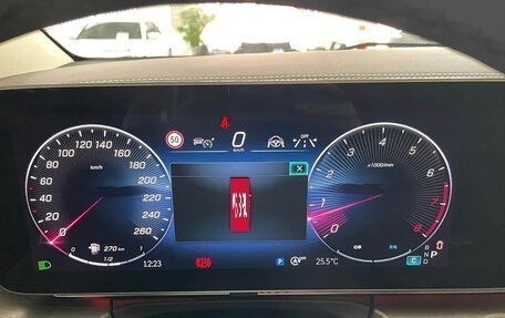 Mercedes-Benz V-Класс, 2025 год, 9 500 000 рублей, 17 фотография