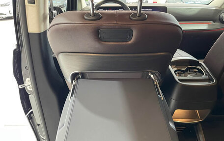 Mercedes-Benz V-Класс, 2025 год, 9 500 000 рублей, 23 фотография