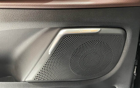 Mercedes-Benz V-Класс, 2025 год, 9 500 000 рублей, 28 фотография