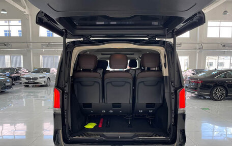 Mercedes-Benz V-Класс, 2025 год, 9 500 000 рублей, 33 фотография