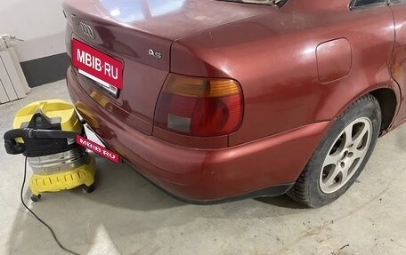 Audi A4, 1995 год, 170 000 рублей, 4 фотография