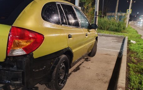 KIA Rio II, 2000 год, 150 000 рублей, 6 фотография