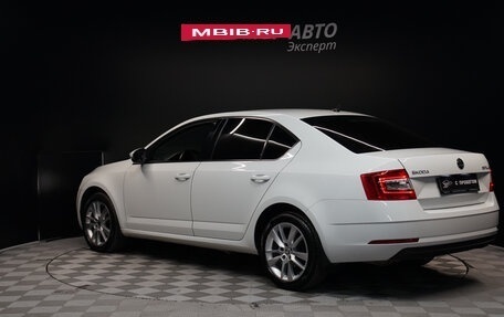 Skoda Octavia, 2017 год, 1 675 000 рублей, 7 фотография