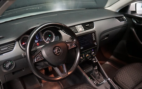 Skoda Octavia, 2017 год, 1 675 000 рублей, 11 фотография