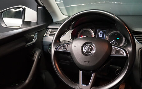 Skoda Octavia, 2017 год, 1 675 000 рублей, 18 фотография