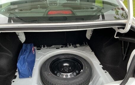 Renault Logan II, 2019 год, 1 090 000 рублей, 7 фотография