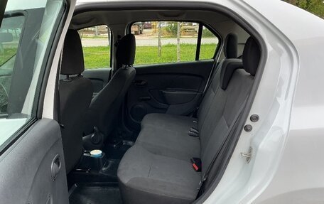 Renault Logan II, 2019 год, 1 090 000 рублей, 6 фотография